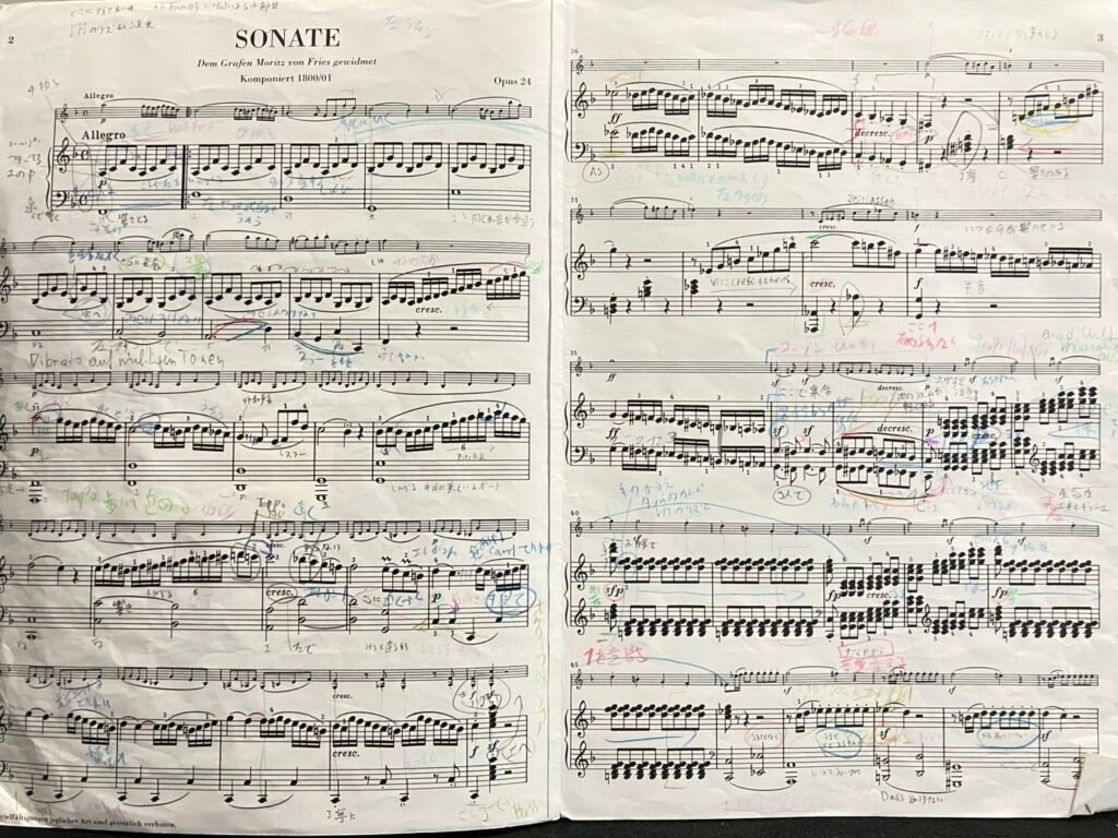 春とピアノ、ベートーヴェンの楽譜